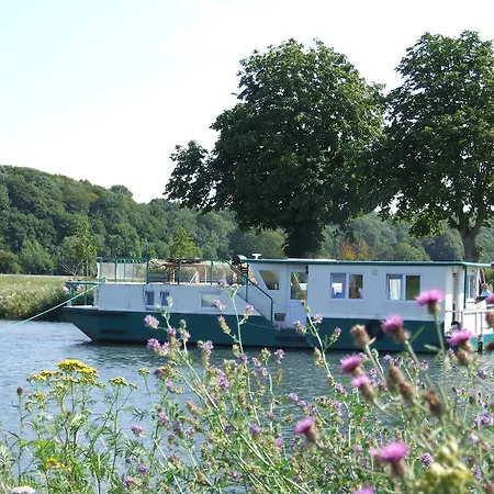 Ботель Fluvial De La Baie De Somme Le Lihoury *