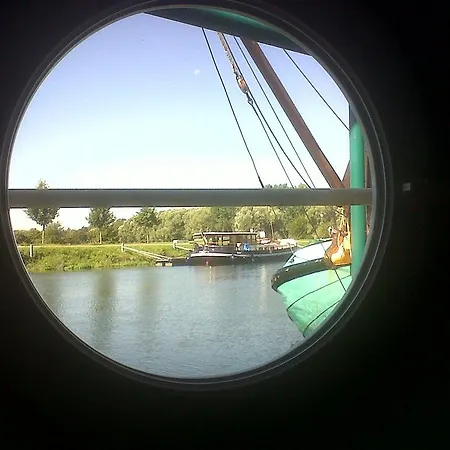 Fluvial De La Baie De Somme Le Lihoury Botel